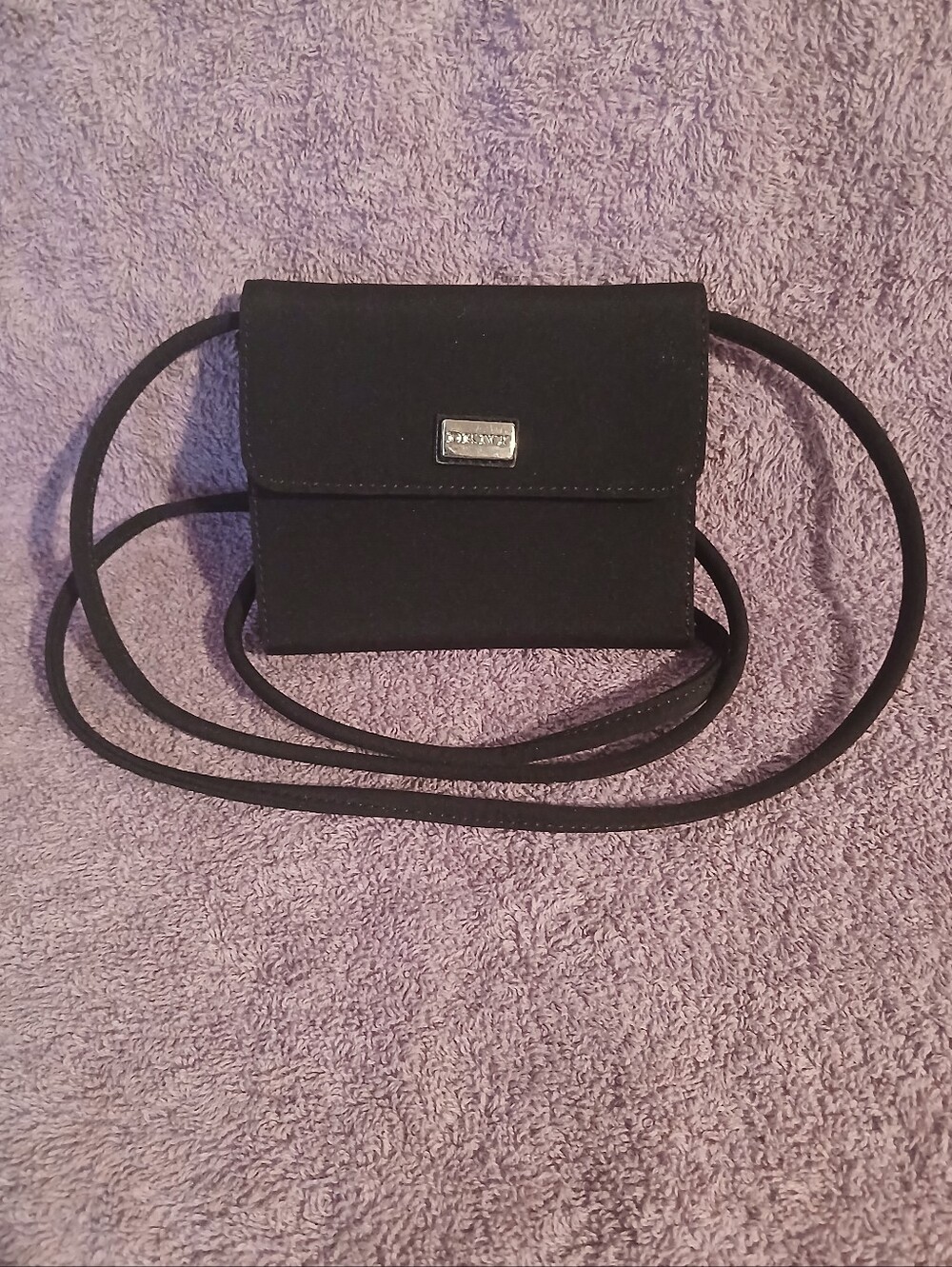 DKNY Black Wallet Purse w/ Detachable Shoulder Strap and Silver Hardware